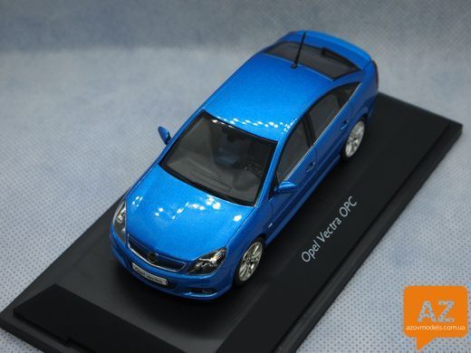Opel Vectra OPC blue