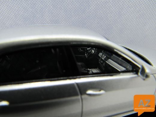 Mercedes Benz E-Class (W212) 2013