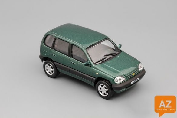 Niva Chevrolet 2123, metallic green