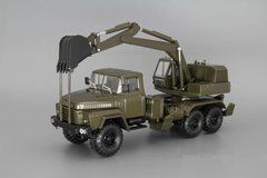 КрАЗ-260 ЭОВ-4422 Экскаватор, хаки (спецсерия)